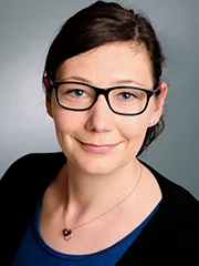 Dr. Julia Niemann-Lenz